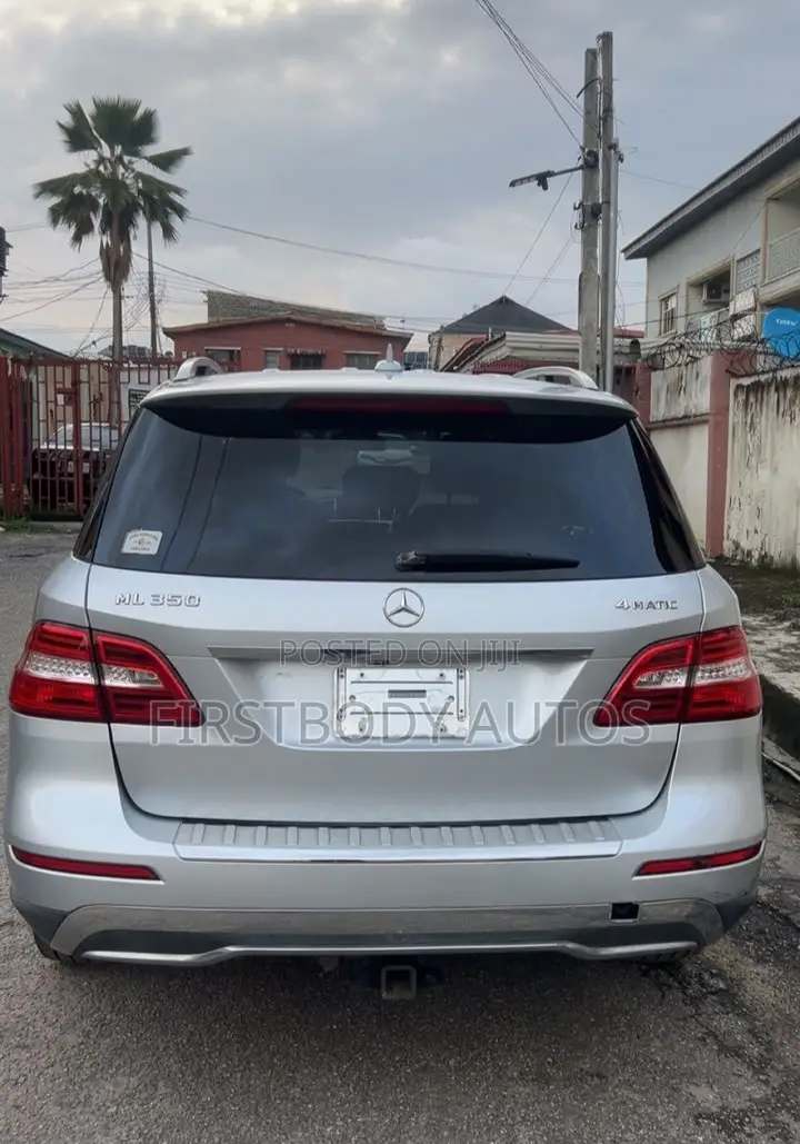 Mercedes-Benz M Class 2012 Silver