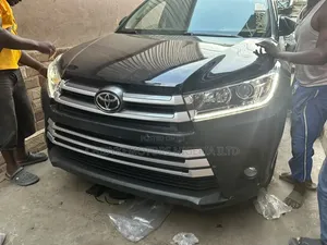 Toyota Highlander 2015 Upgrade to 2018 Model