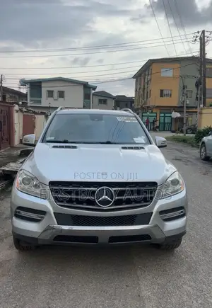 Mercedes-Benz M Class 2012 Silver