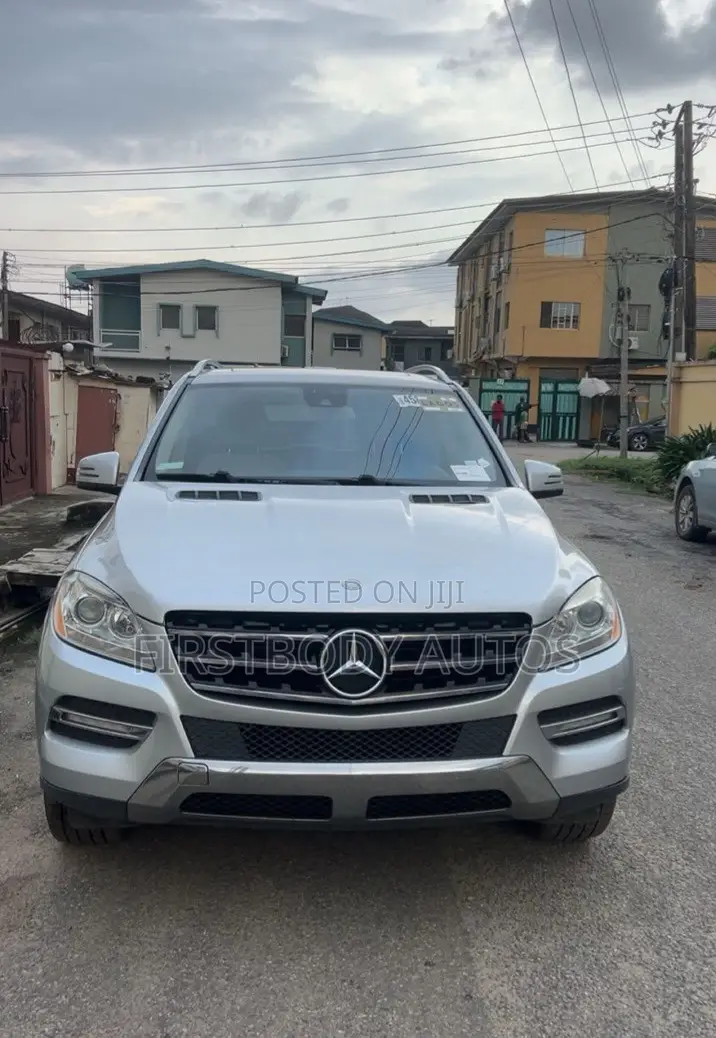 Mercedes-Benz M Class 2012 Silver
