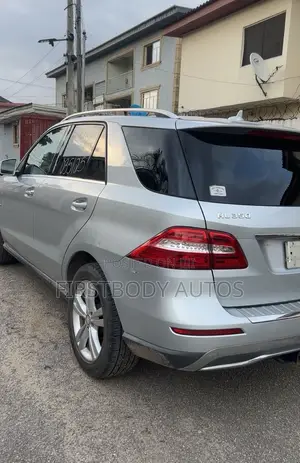 Mercedes-Benz M Class 2012 Silver