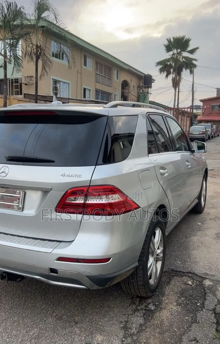 Mercedes-Benz M Class 2012 Silver