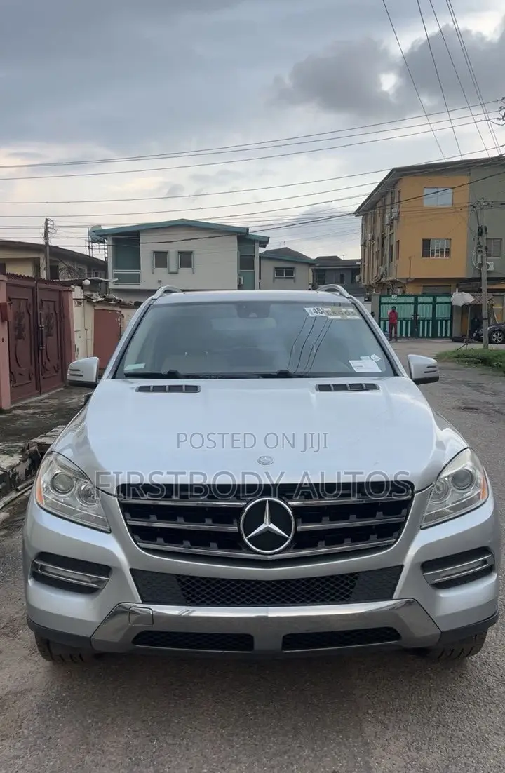 Mercedes-Benz M Class 2012 Silver