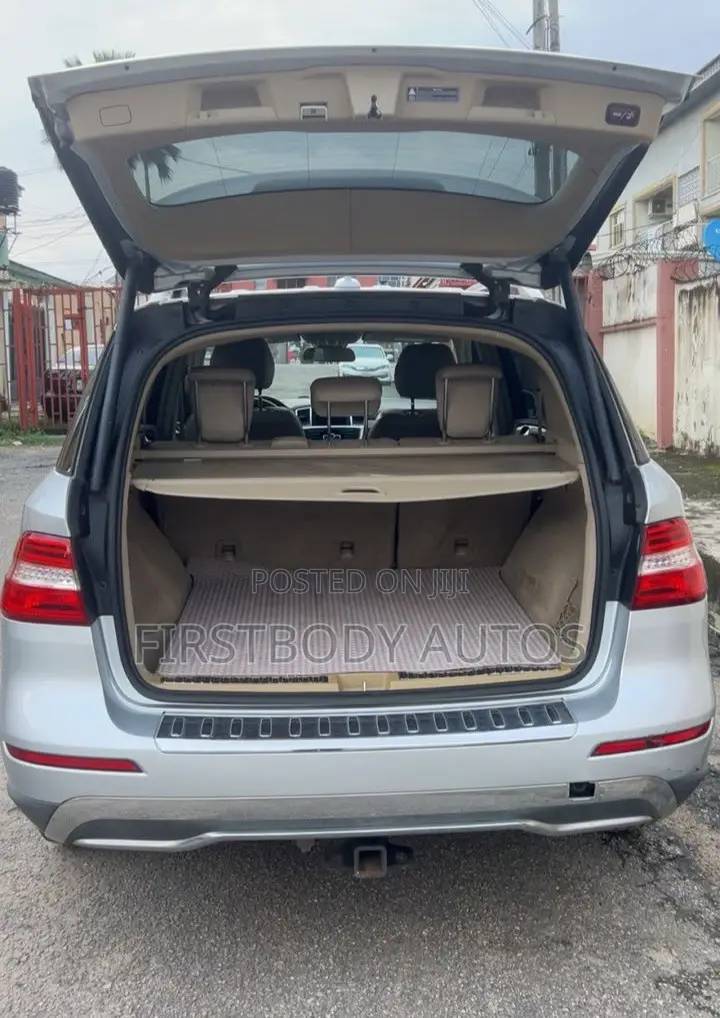 Mercedes-Benz M Class 2012 Silver