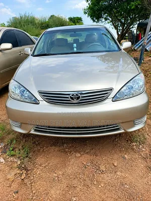 Toyota Camry 2006 Gold