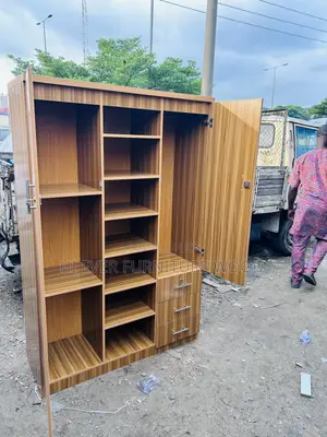 Wardrobe 4by6ft