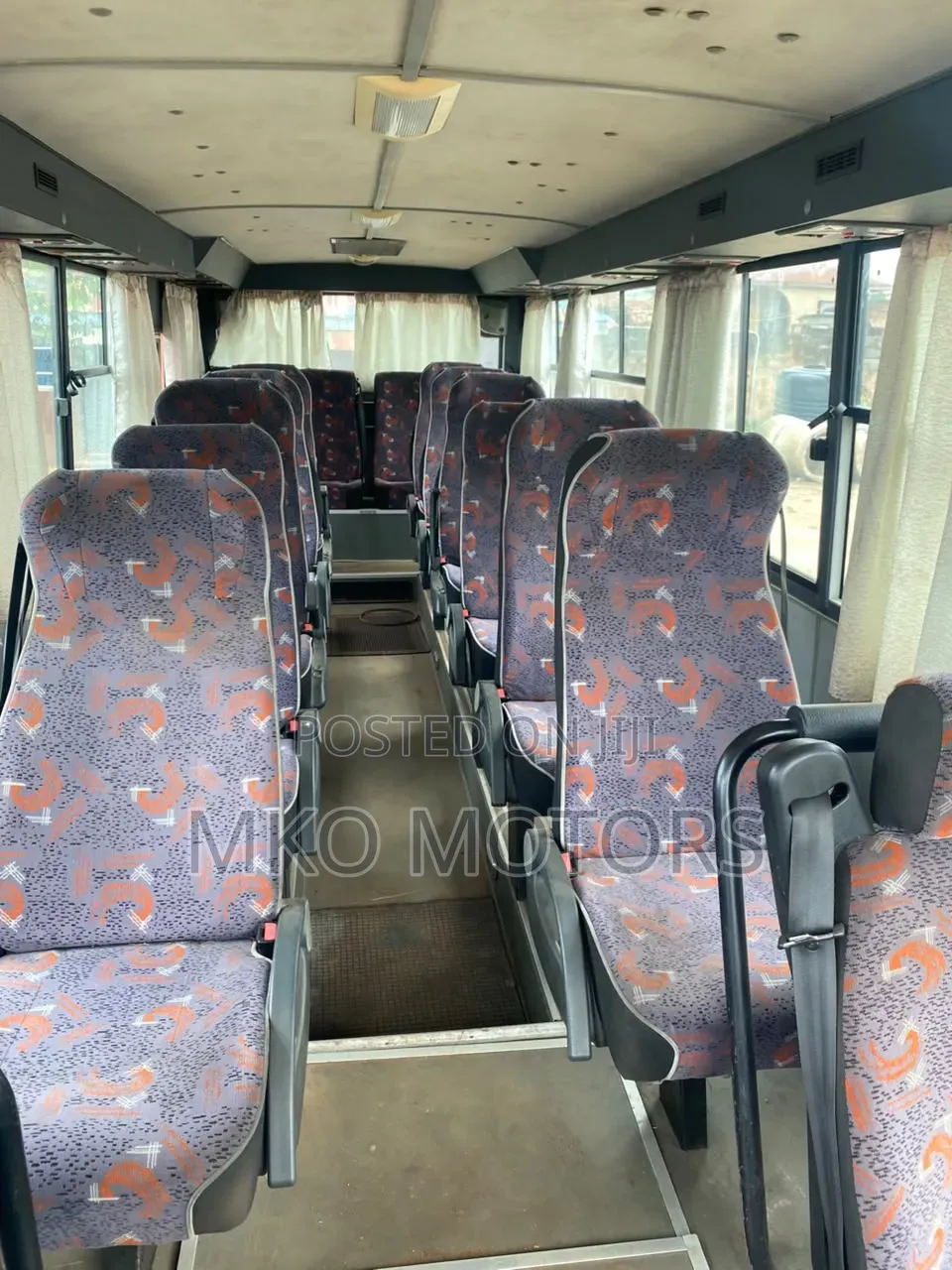 Isuzu Executive LX 2019 White