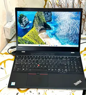 Laptop Lenovo ThinkPad T570 8GB Nvidia SSD 256GB