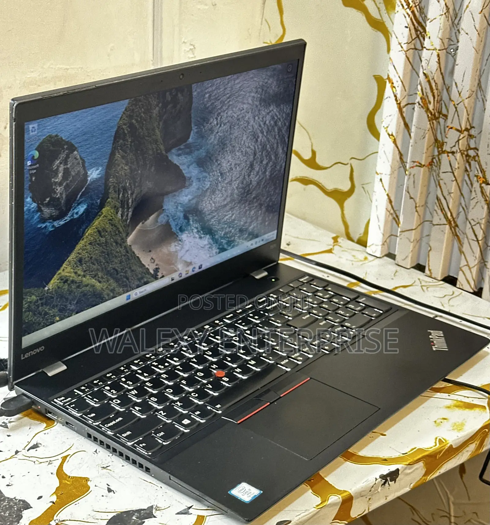 Laptop Lenovo ThinkPad T570 8GB Nvidia SSD 256GB