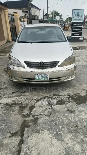 Toyota Camry 2003 Silver