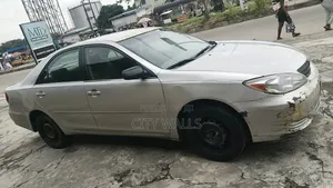 Toyota Camry 2003 Silver
