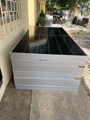 590W Solar Panel