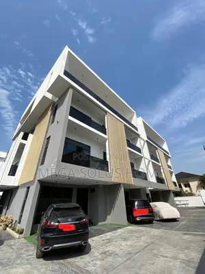 Furnished 4bdrm Duplex in Maruwa Lekki Phase 1 for sale