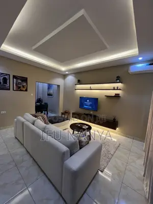 Feel at Home in This Lovely 1 Bedroom Apartment