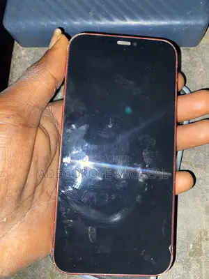 Apple iPhone 12 64 GB Red