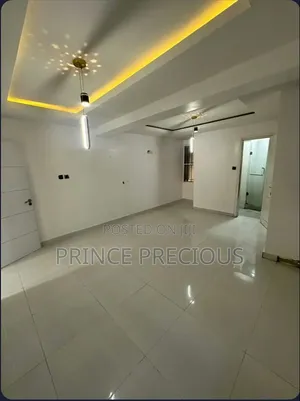 1bdrm Apartment in Lekki Phase 1 for rent