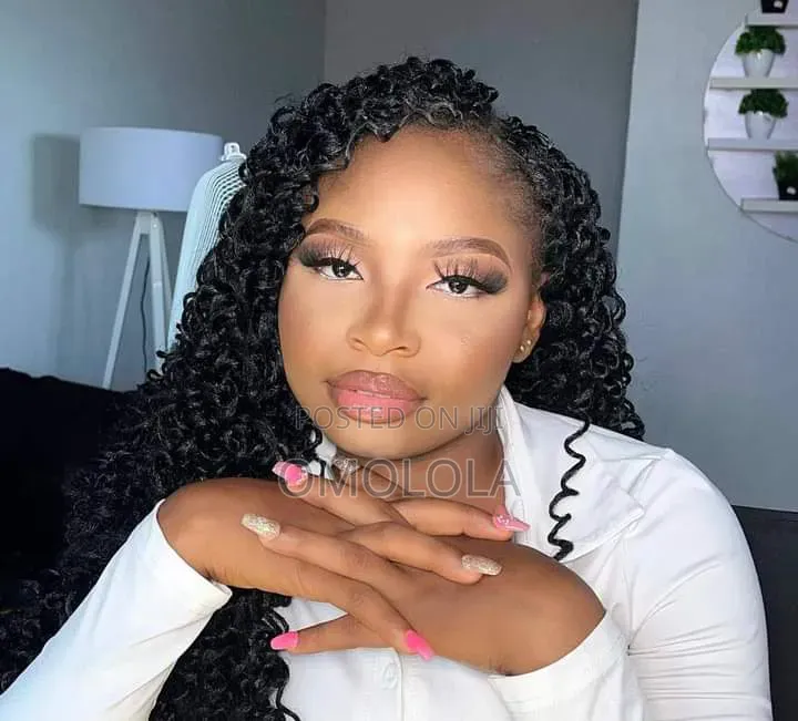 Professional Makeup, Nails, Facials, Lashes & Beauty Training