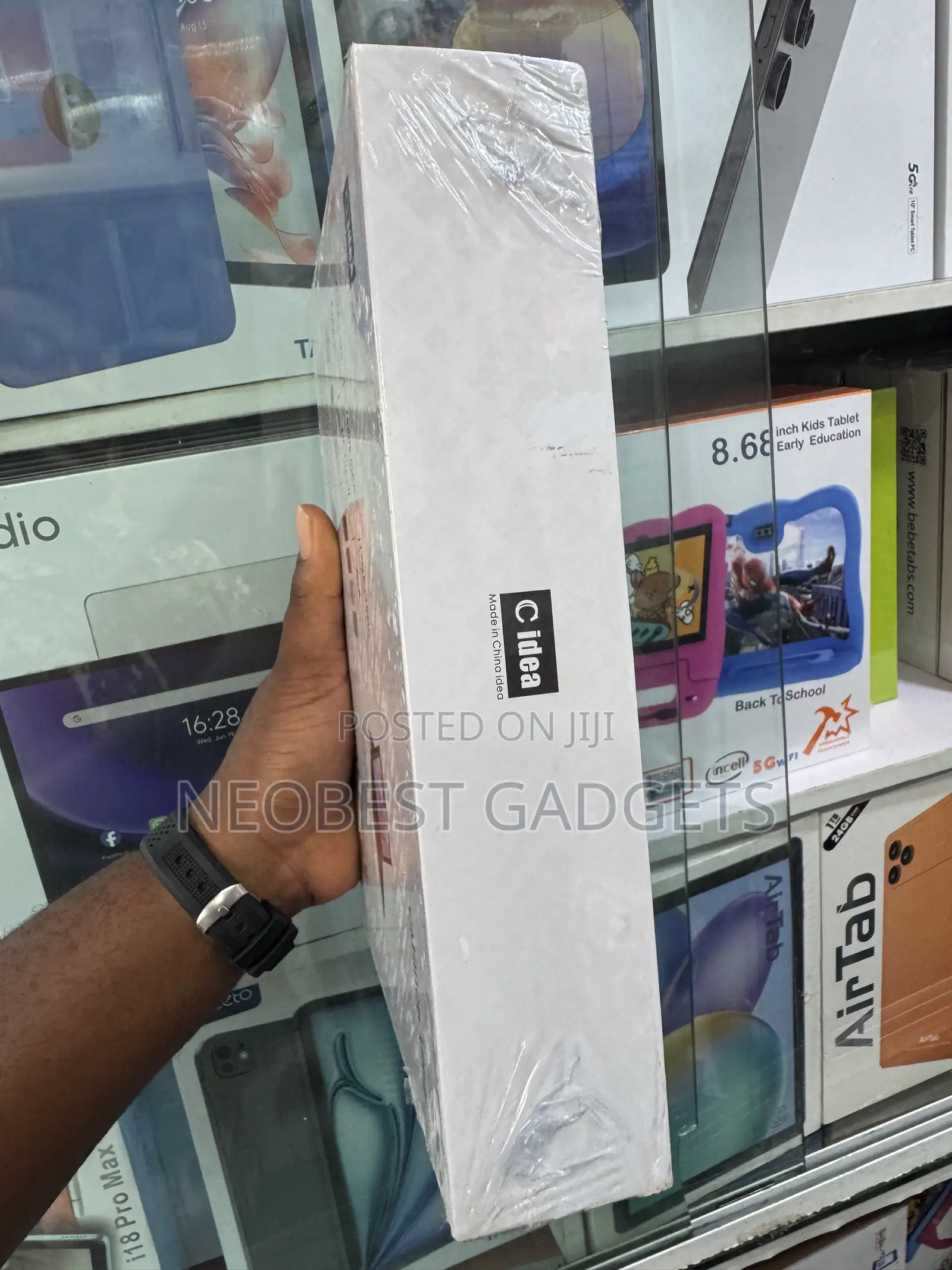 New C idea CM8800 Plus 1 TB Gray