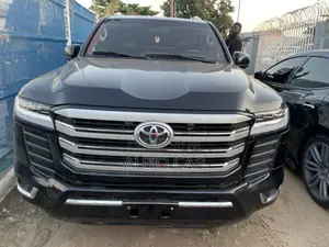 Toyota Land Cruiser 2022 Black
