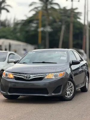 Toyota Camry 2014 Gray