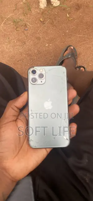Apple iPhone 11 Pro 64 GB Gray