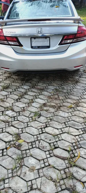 Honda Civic 2013 Silver