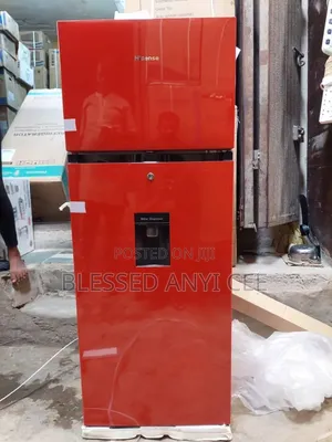 Brand New Hisense 204L Double Door Fridge With Water Dispenser