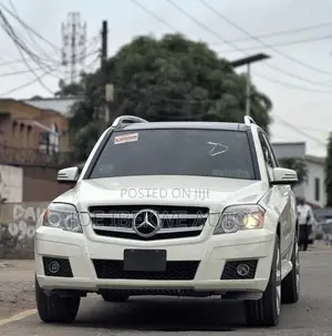 Mercedes-Benz GLK-Class 350 4MATIC 2011 White