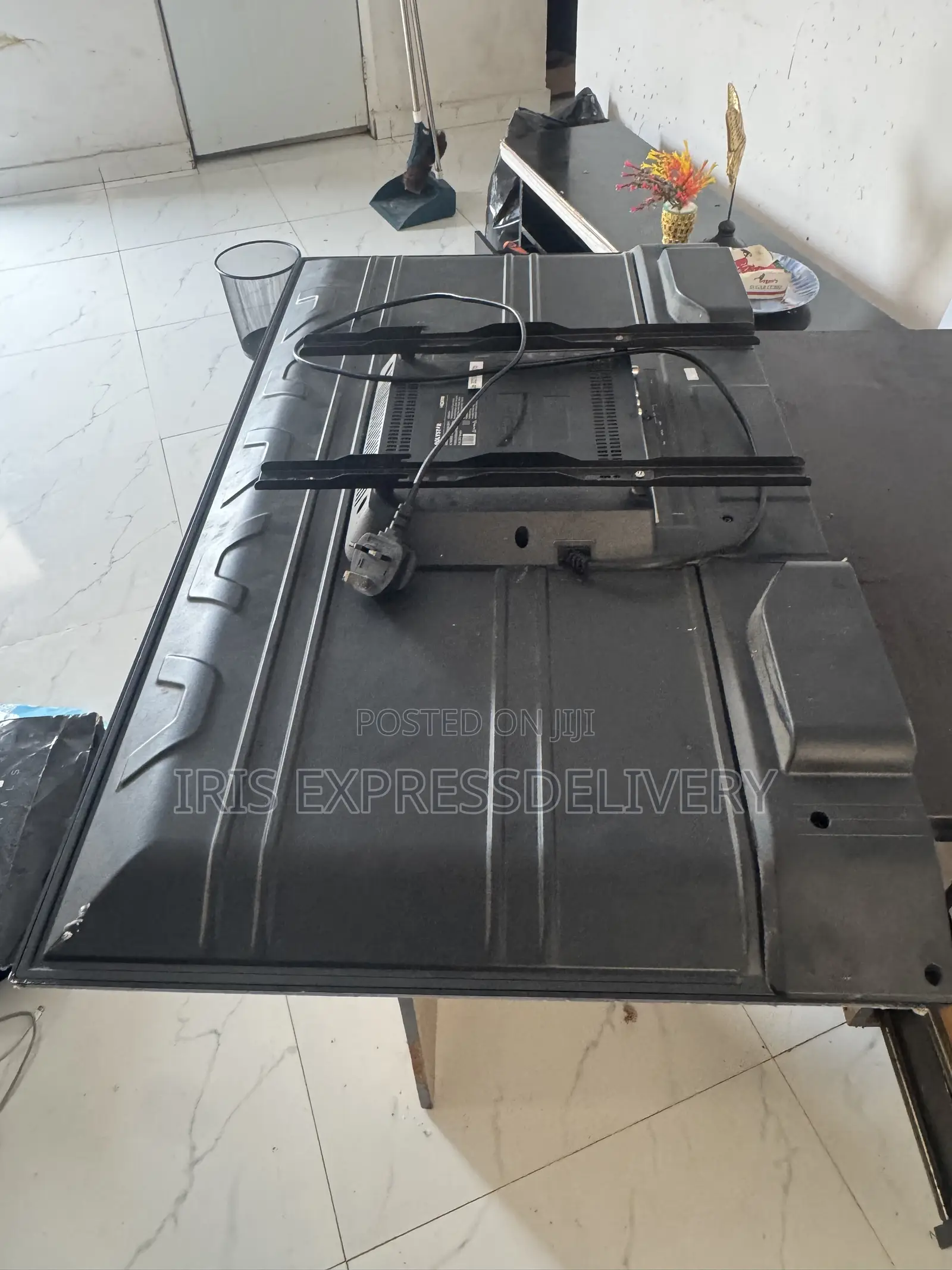 Original Polystar Smart TV