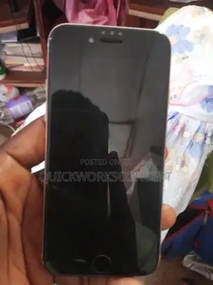 Apple iPhone 8 64 GB Gold