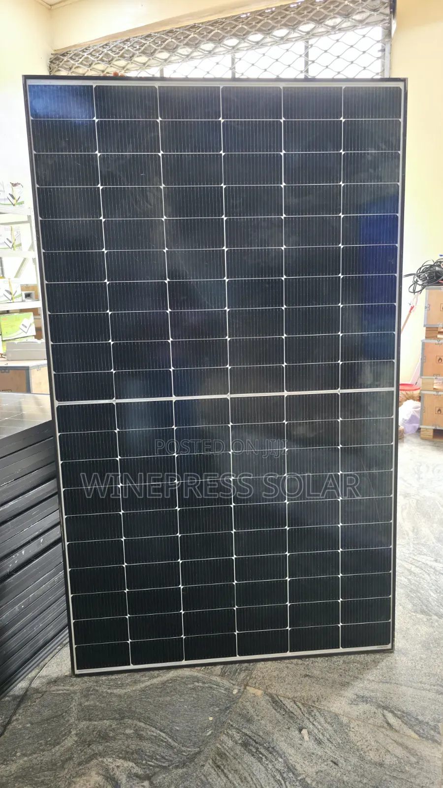 475w Jinko Solar Panel