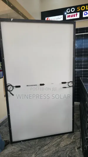 475w Jinko Solar Panel