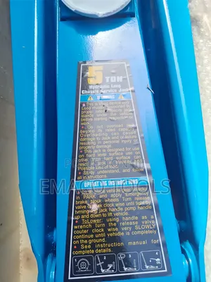 5 Ton Hydraulic Long Chassis Service Jack.