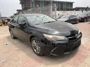 Toyota Camry SE 4dr Sedan (2.5L 4cyl 6A) 2015 Black