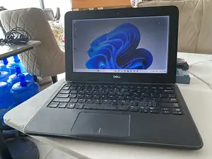 Laptop Dell Latitude 3190 4GB Intel Celeron SSD 60GB