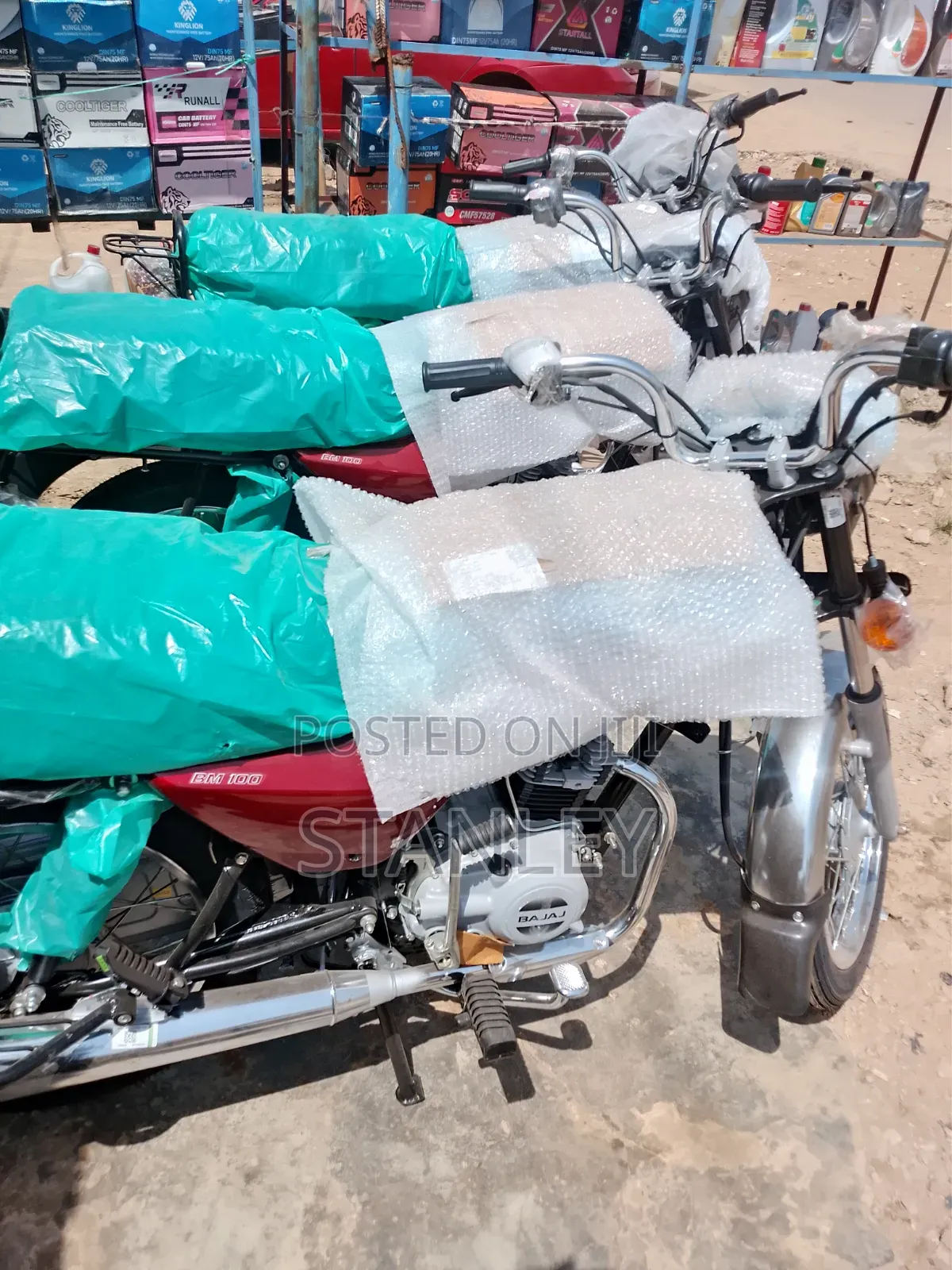New Bajaj Boxer 100 2026 Red