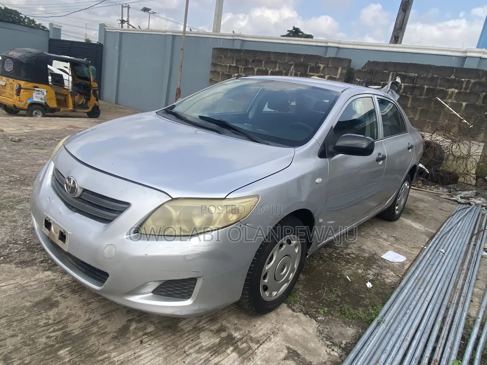 Toyota Corolla 2012 Silver