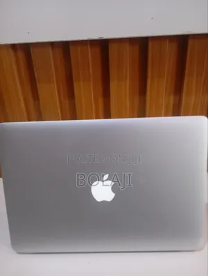 Laptop Apple MacBook Air 2014 4GB Intel Core i5 SSD 128GB