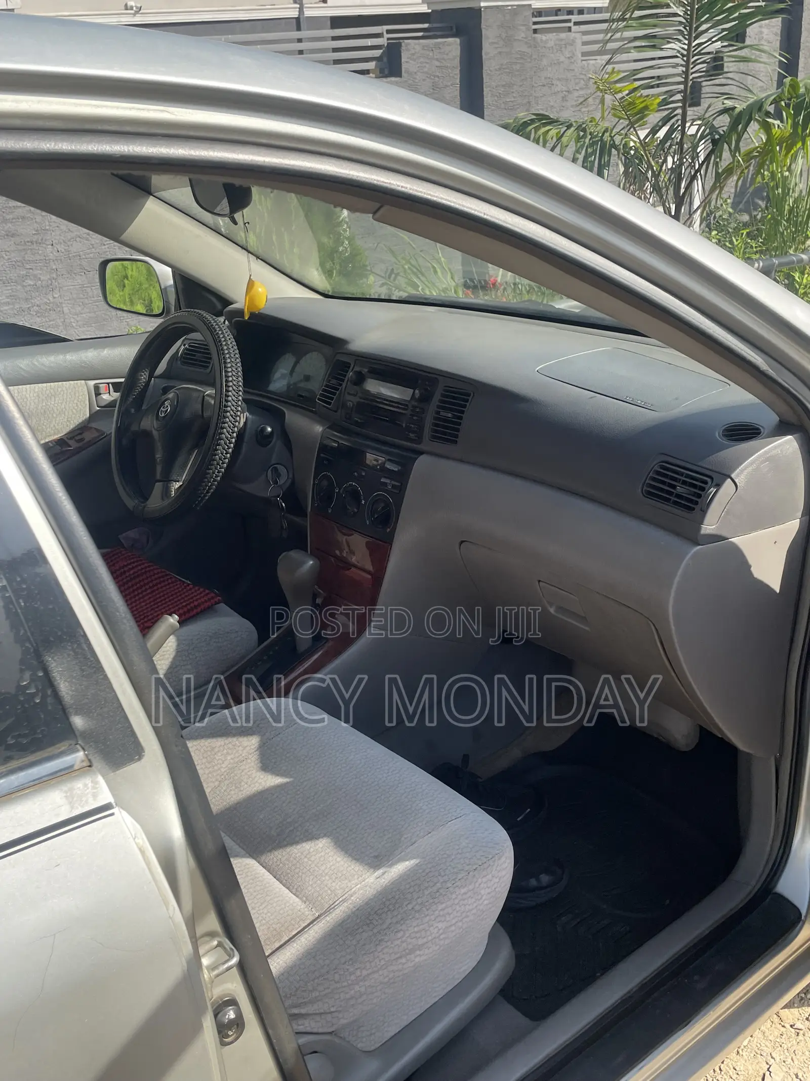 Toyota Corolla 2004 Silver