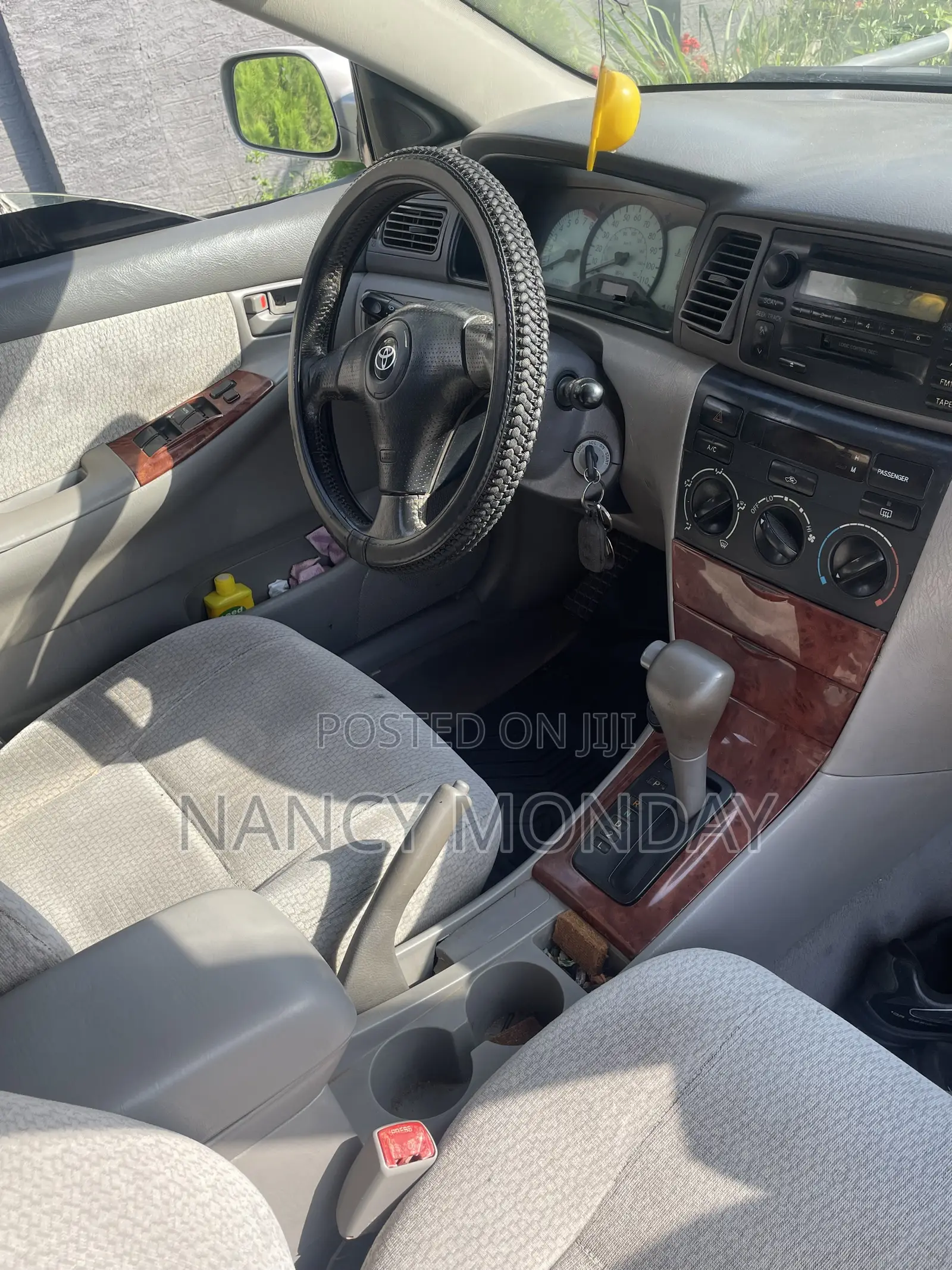 Toyota Corolla 2004 Silver