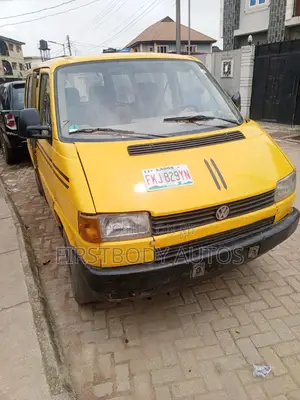 Volkswagen LT 2006 Yellow