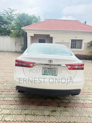 Toyota Avalon 2015 White