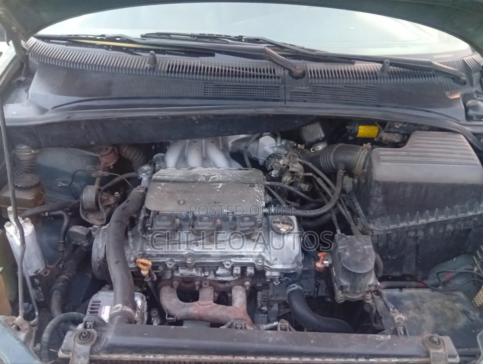 Toyota Sienna 1999 Gray