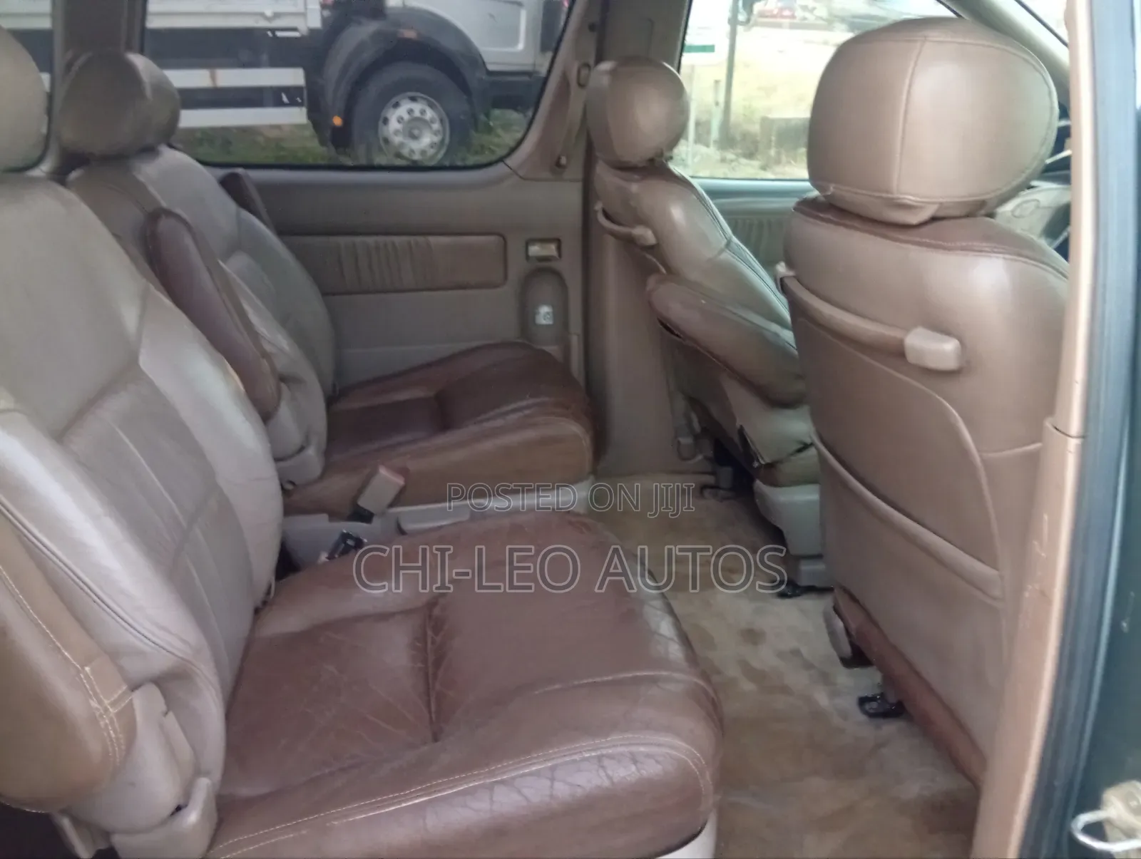 Toyota Sienna 1999 Gray