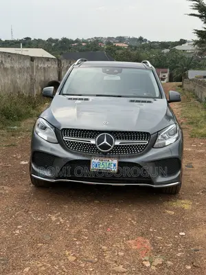 Mercedes-Benz GLE-Class 2018 Gray