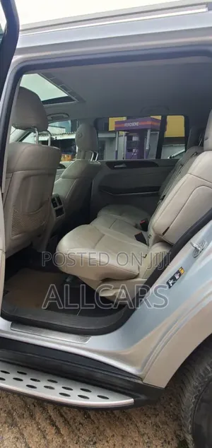 Mercedes-Benz GL-Class 2014 Silver
