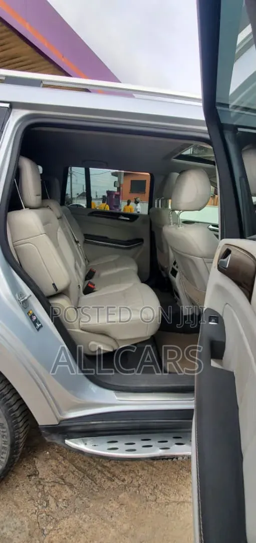 Mercedes-Benz GL-Class 2014 Silver