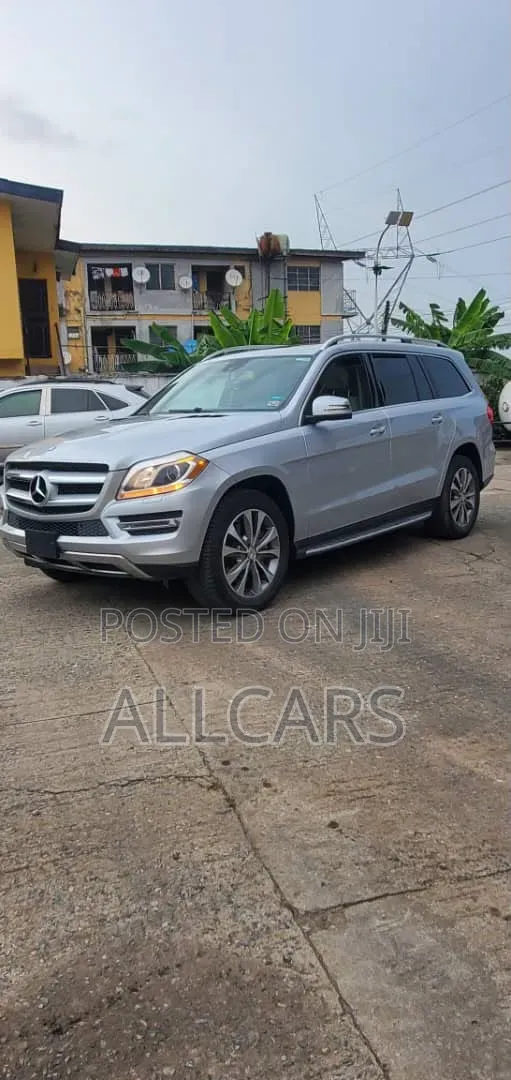 Mercedes-Benz GL-Class 2014 Silver