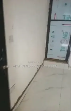 Furnished 1bdrm Bedsitter in Adekunle for rent