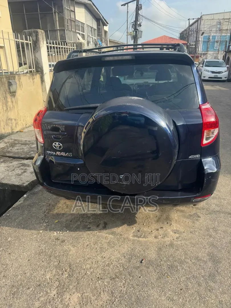 Toyota RAV4 2008 Blue